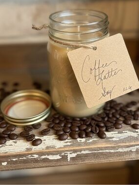Handmade 16 oz Coffee Latte Soy Mason Jar Candle - HandPoured
NWT